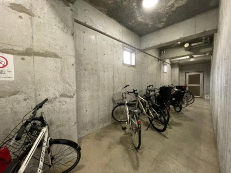 �����s�����q�s��a�c��7���ڂ̒��Ã}���V�����̂��̑����p��