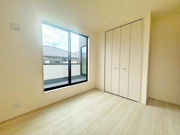 �����s�����q�s�v�ێR��2���ڂ̐V�z��ˌ��Ă̗m��