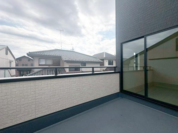 �����s�����q�s�v�ێR��2���ڂ̐V�z��ˌ��Ẵo���R�j�[