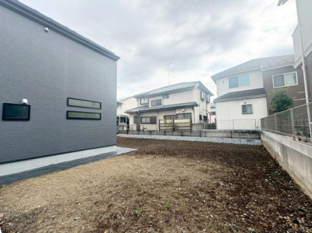 �����s�����q�s�v�ێR��2���ڂ̐V�z��ˌ��Ă̒�