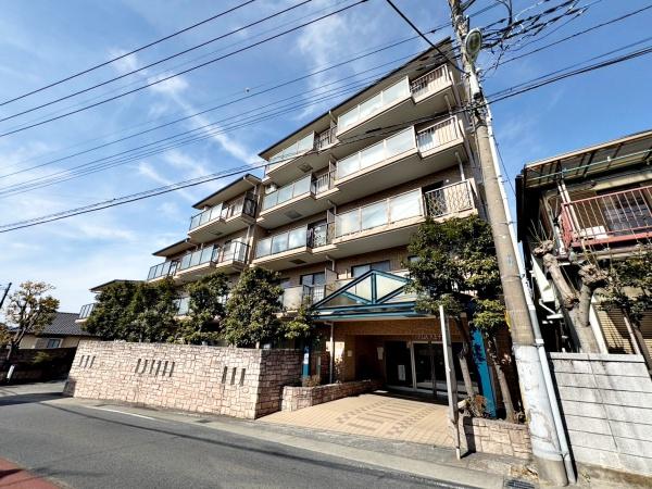 東京都八王子市絹ケ丘1丁目の中古マンションの現地外観写真