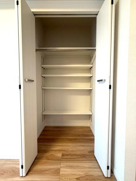 東京都杉並区堀ノ内2丁目の中古マンションの収納