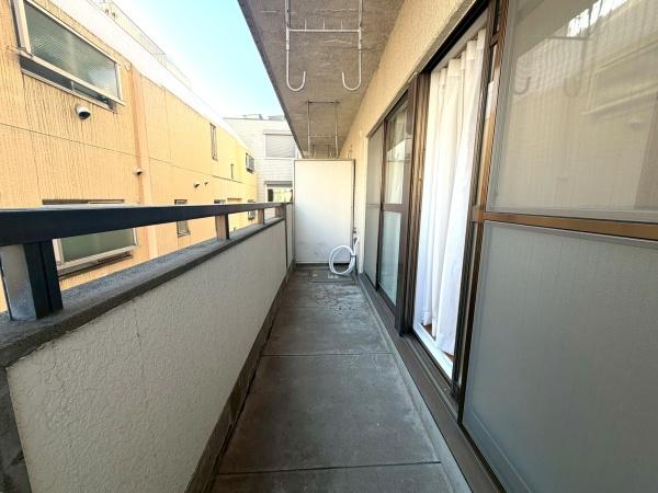東京都中野区鷺宮4丁目の中古マンションのバルコニー