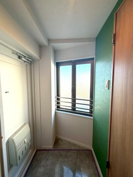 東京都中野区鷺宮4丁目の中古マンションの玄関