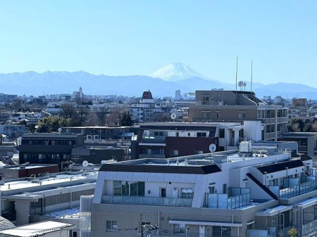 �����s���n�撆���k1���ڂ̒��Ã}���V�����̏Z�˂���̒��]�ʐ^