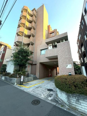 �����s������{3���ڂ̒��Ã}���V�����̌��n�O�ώʐ^