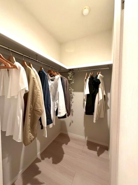 東京都中野区鷺宮3丁目の中古マンションの収納