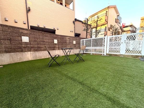 東京都中野区鷺宮3丁目の中古マンションの庭