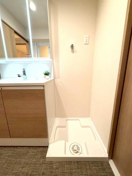 �����s���������1���ڂ̒��Ã}���V�����̐��ʑ�E���ʏ�