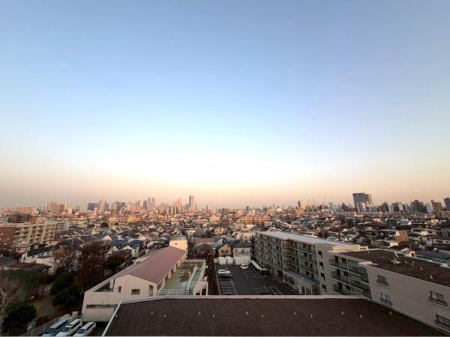 �����s���������1���ڂ̒��Ã}���V�����̏Z�˂���̒��]�ʐ^