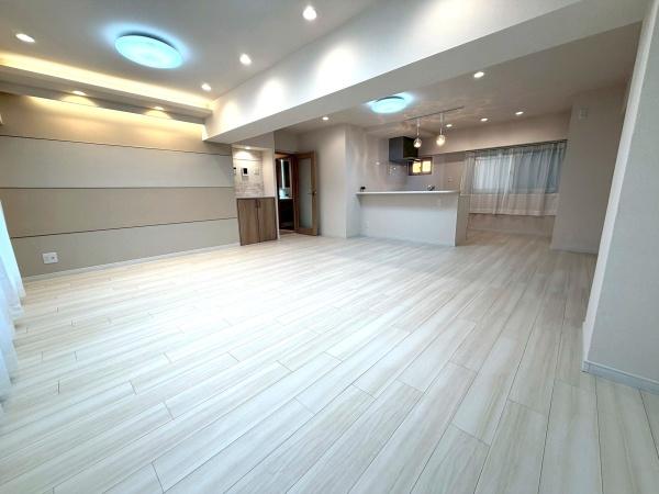 �����s���������1���ڂ̒��Ã}���V�����̃��r���O