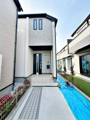 �����s���n����w����1���ڂ̐V�z��ˌ��Ă̌��n�O�ώʐ^