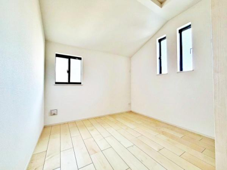 �����s���n����w����1���ڂ̐V�z��ˌ��Ă̗m��