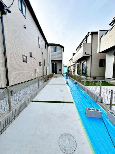 �����s���n����w����1���ڂ̐V�z��ˌ��Ă̒��ԏ�