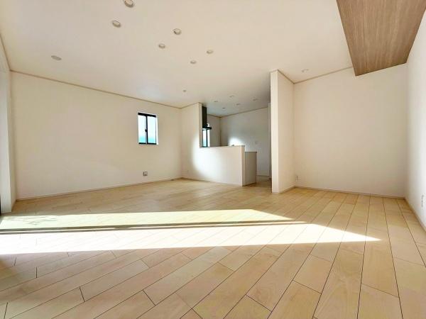 �����s���n����w����1���ڂ̐V�z��ˌ��Ẵ��r���O