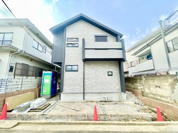 �����s���n��J��6���ڂ̐V�z��ˌ��Ă̌��n�O�ώʐ^