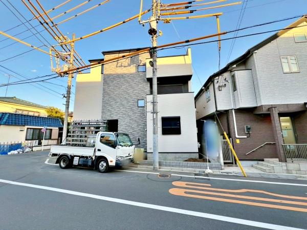 �����s�����]�Óc1���ڂ̐V�z��ˌ��Ă̌��n�O�ώʐ^