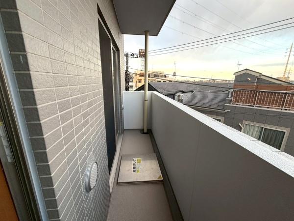 �����s�������1���ڂ̒��Ã}���V�����̃o���R�j�[