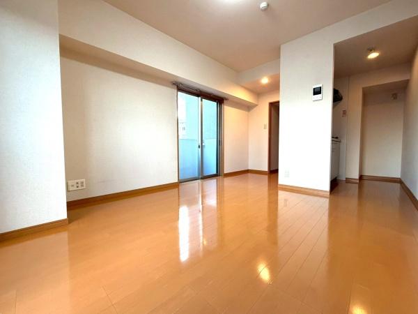 �����s�������1���ڂ̒��Ã}���V�����̃��r���O