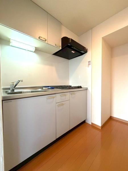 �����s�������1���ڂ̒��Ã}���V�����̃L�b�`��