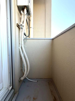 �����s������~��1���ڂ̒��Ã}���V�����̃o���R�j�[