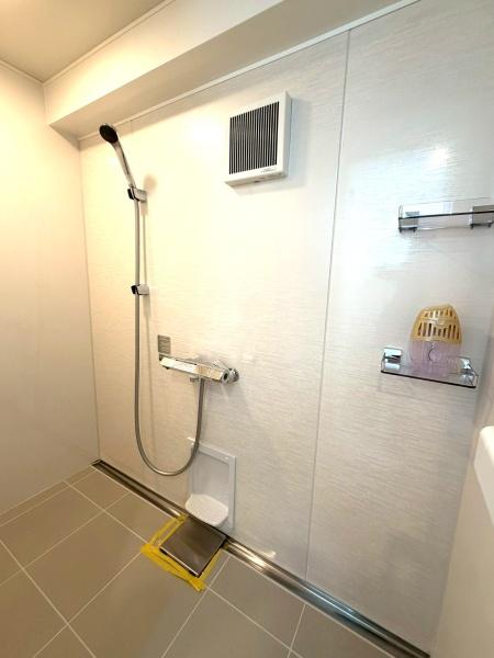 �����s������~��1���ڂ̒��Ã}���V�����̗���