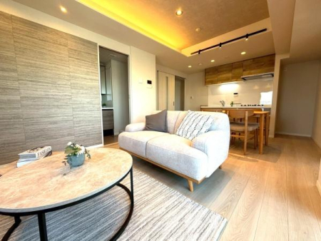 �����s������a��3���ڂ̒��Ã}���V�����̃��r���O