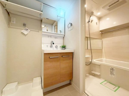 �����s�����搬�c��1���ڂ̒��Ã}���V�����̐��ʑ�E���ʏ�