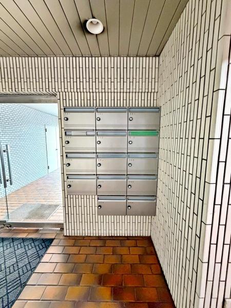 �����s���n��L�ʖk1���ڂ̒��Ã}���V�����̃G���g�����X