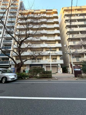 �����s���n�����4���ڂ̒��Ã}���V�����̌��n�O�ώʐ^