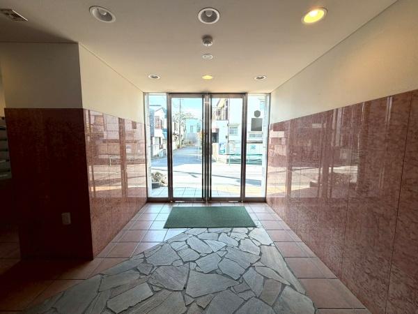 �����s�����捡��1���ڂ̒��Ã}���V�����̃G���g�����X