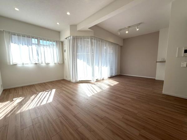 �����s�����捡��1���ڂ̒��Ã}���V�����̃��r���O