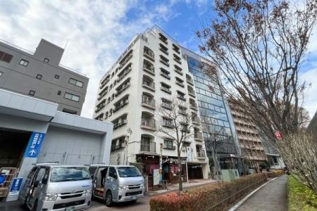 �����s����擌����2���ڂ̒��Ã}���V�����̌��n�O�ώʐ^