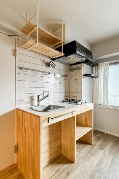 �����s����擌����2���ڂ̒��Ã}���V�����̃L�b�`��