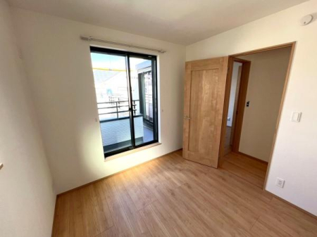 �����s���n�扺�ΐ_��2���ڂ̒��È�ˌ��Ă̗m��