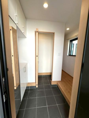 �����s���n�扺�ΐ_��2���ڂ̒��È�ˌ��Ă̌���