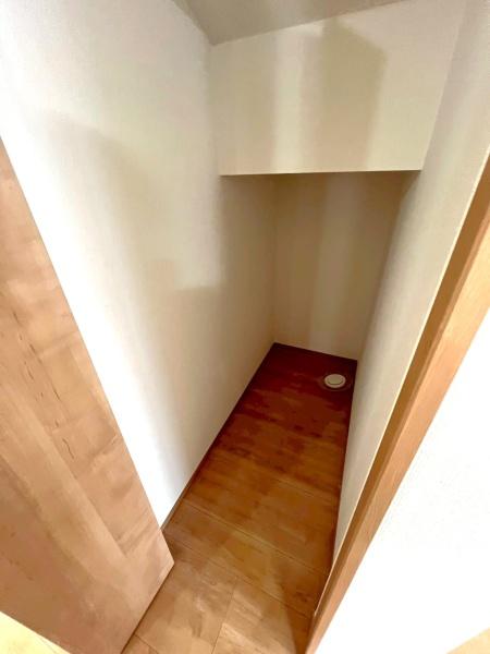 �����s���n�扺�ΐ_��2���ڂ̒��È�ˌ��Ă̎��[