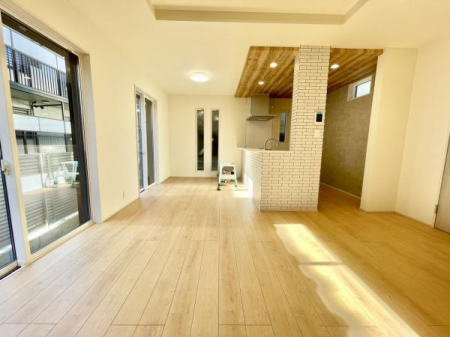 �����s���n�����1���ڂ̐V�z��ˌ��Ẵ��r���O