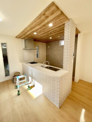 �����s���n�����1���ڂ̐V�z��ˌ��ẴL�b�`��