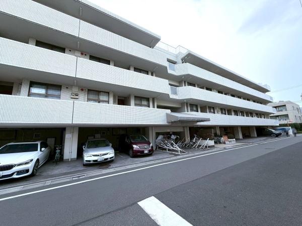 �����s���n�捂���2���ڂ̒��Ã}���V�����̌��n�O�ώʐ^