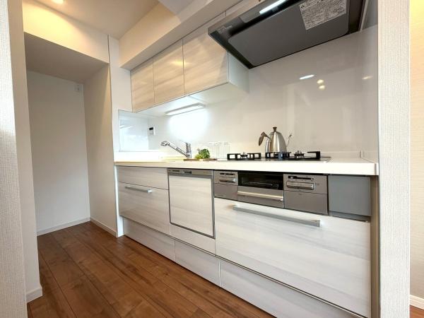 �����s���n�捂���2���ڂ̒��Ã}���V�����̃L�b�`��