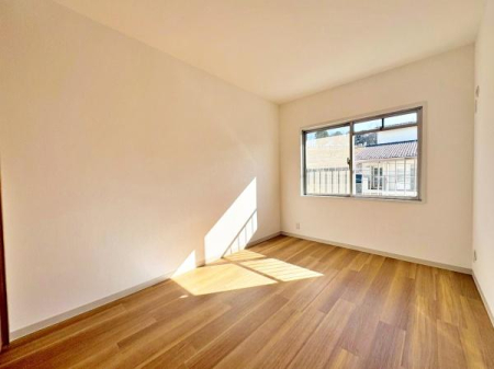 �����s�����q�s���؂̒��Ã}���V�����̗m��