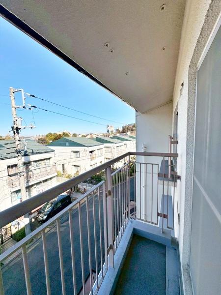 �����s�����q�s���؂̒��Ã}���V�����̃o���R�j�[