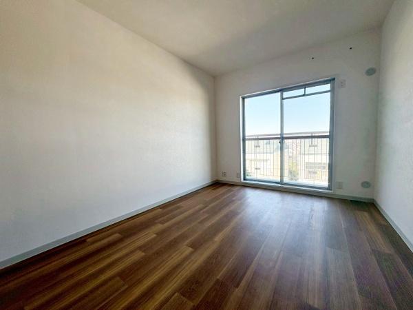 �����s�����q�s���؂̒��Ã}���V�����̗m��