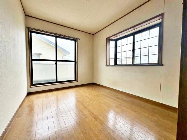 �����s�����q�s���쒬�̒��È�ˌ��Ă̗m��