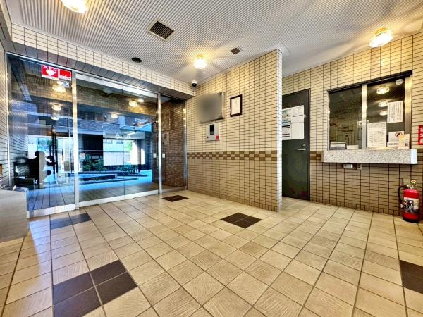 �����s�����q�s�䒬1���ڂ̒��Ã}���V�����̃G���g�����X