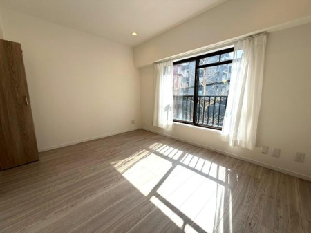 �����s�����操��2���ڂ̒��Ã}���V�����̃��r���O