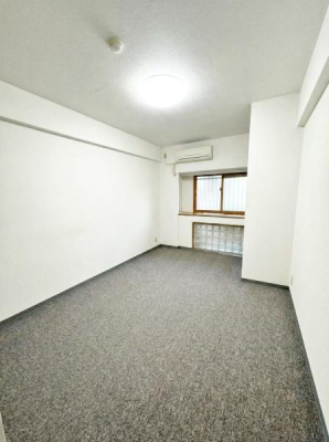 �����s�����q�s�䒬4���ڂ̒��Ã}���V�����̗m��