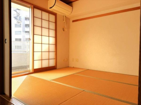 �����s�����q�s�ʏ�1���ڂ̒��Ã}���V�����̘a��