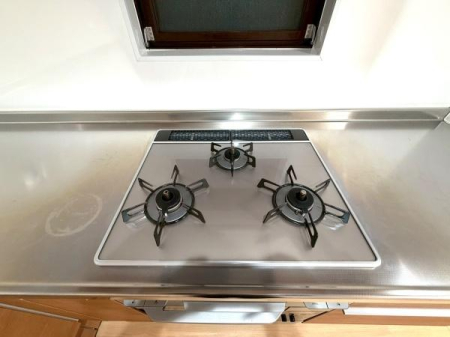 �����s���n�撆����1���ڂ̒��Ã}���V�����̃L�b�`��